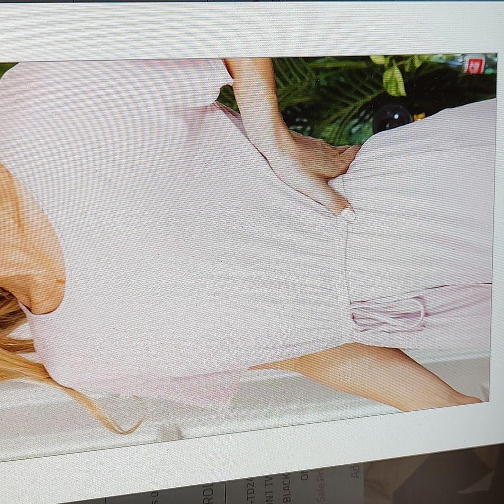 NWT - Women's Pink Drawstring Ruffle Sleeve and Hem Romper - Picture 3 of 6